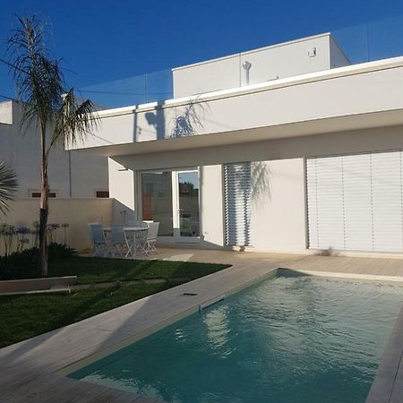 Masseria "Casa Giulia" Uggiano La Chiesa Bagian luar foto
